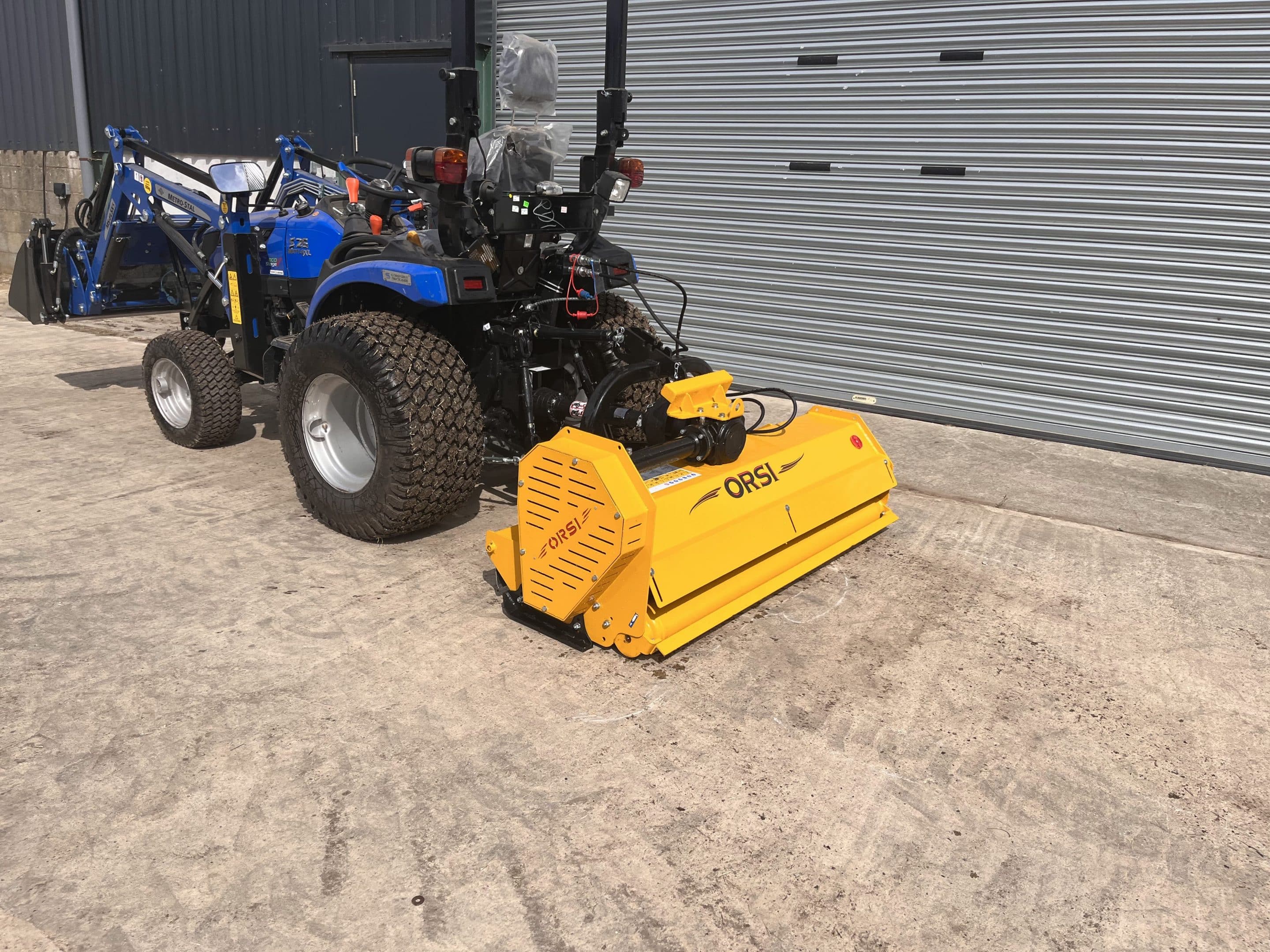 Berky Hydro Flail Mower with hydraulic flap & clearing belt