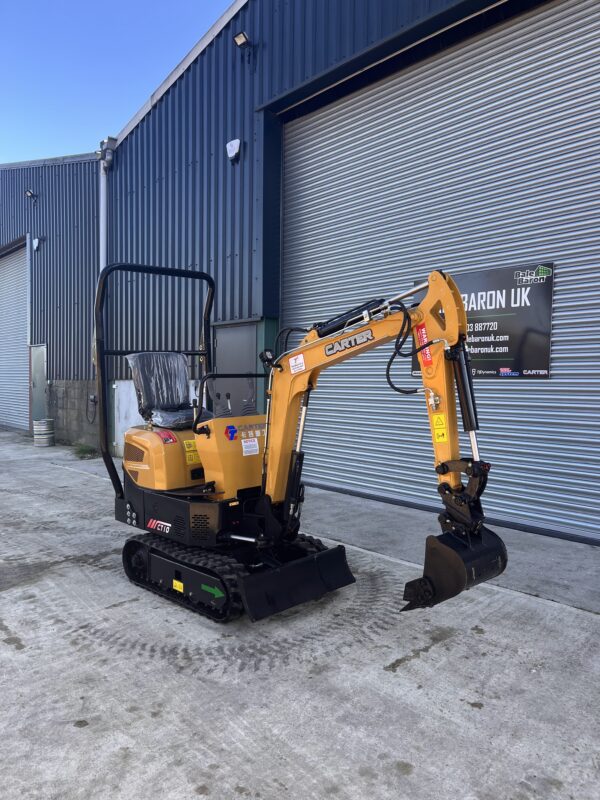 2022 Ex-Demo Carter CT10  - 1 Tonne Digger